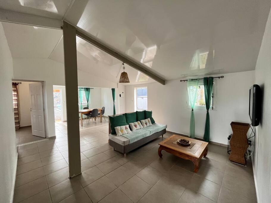 La Casita Creole Villa Avec Piscine Et Jacuzzi Saint Pierre Exterior photo